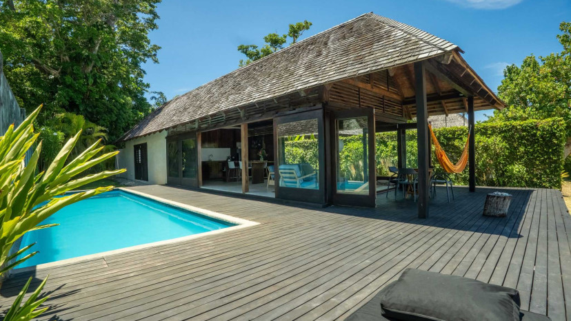 Kooyu Villas – Relaxed Tropical Luxury by the Beach