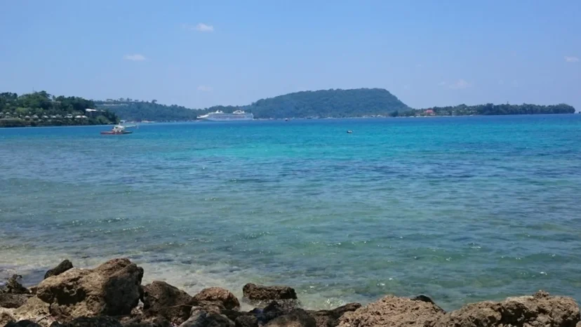 Prime Elevated Waterfront Land in Malapoa