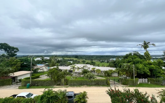 AVAILABLE NOW – Fresh, Bright & Easy Living in Elluk