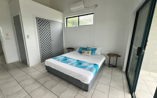 AVAILABLE NOW – Fresh, Bright & Easy Living in Elluk