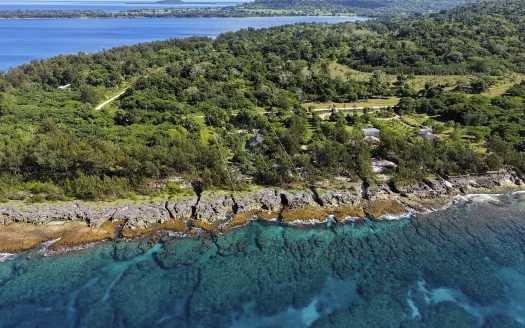 Ocean-Front Retreat, Devils Point, Efate