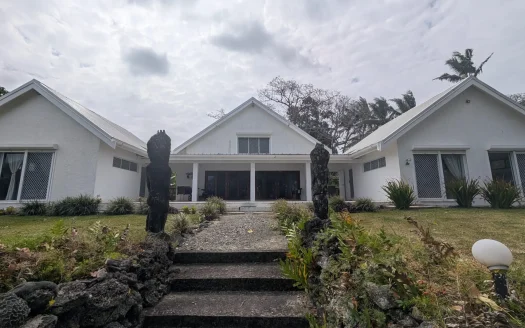 Oceanfront Living on Devils Point Road