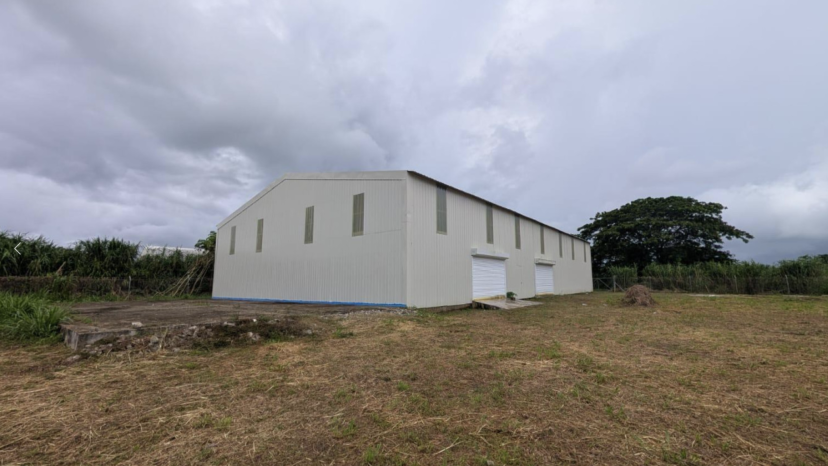 Rare airport-side warehouse opportunity for lease